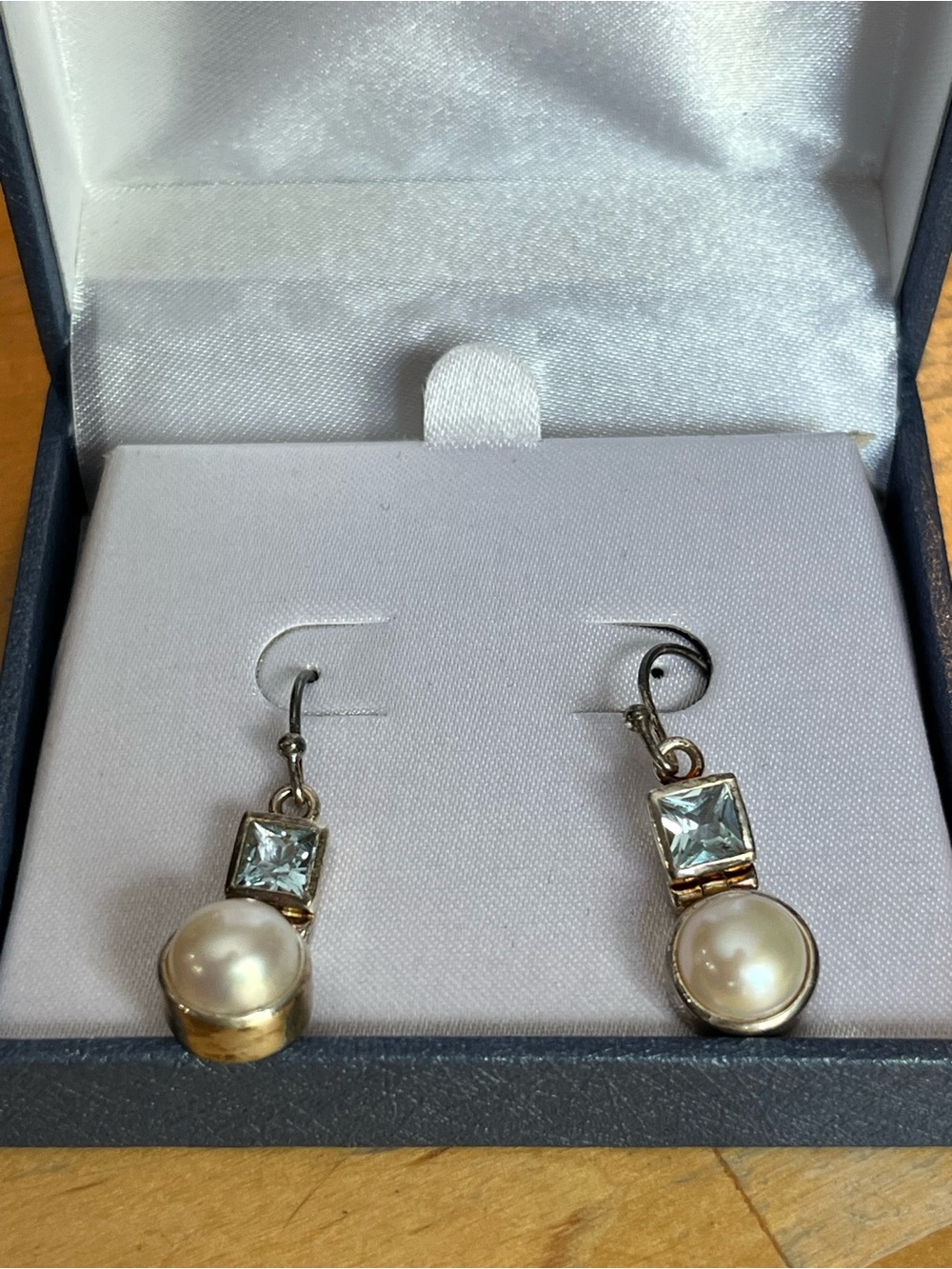 Sterling silver Pearl and Square-Cut Crystal Drop Earrings - White Pearl
